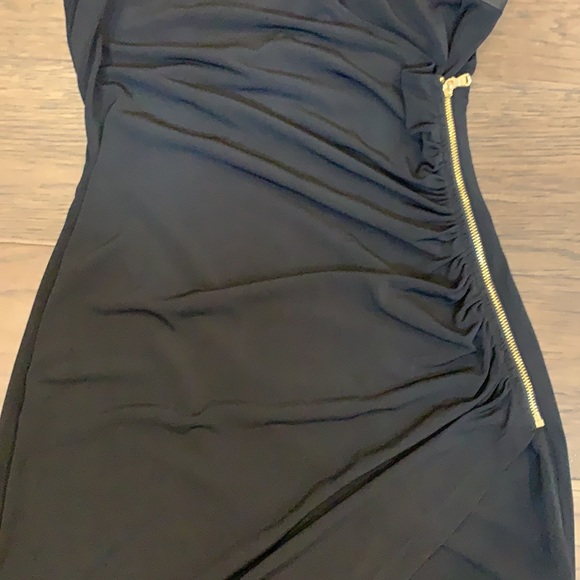 Guess dress - Picture 3 of 5